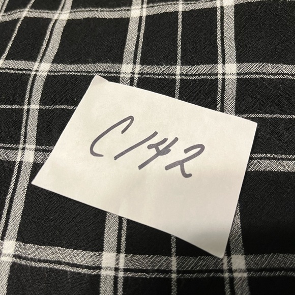 International Concepts Blouse XXL Black/White Cold Shoulder Long Sleeves - Picture 5 of 10